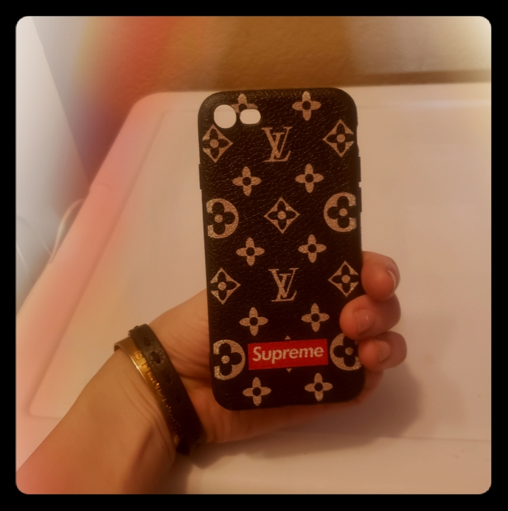 Supreme Phone Case - iPhone 8